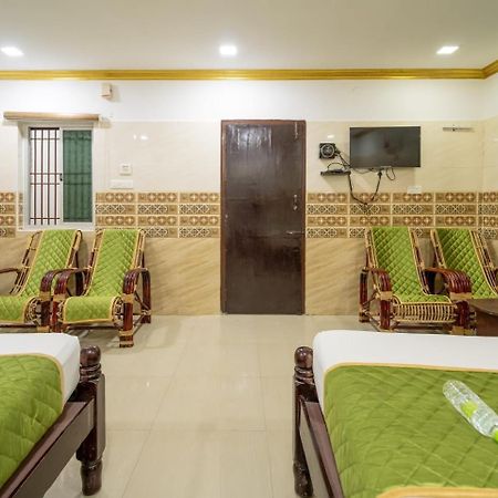 ホテル Sri Vinayaga Residency Rāmeswaram エクステリア 写真